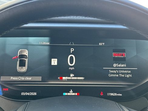 Used 2025 Land Rover Range Rover Sport SE image 31