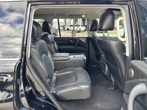 Used 2020 INFINITI QX80 Luxe w/ Proassist Package image 17
