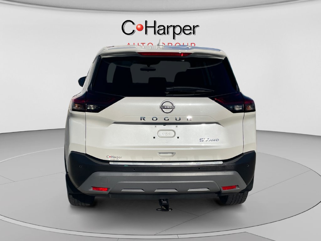 Used 2023 Nissan Rogue SV AWD/4WD image 4
