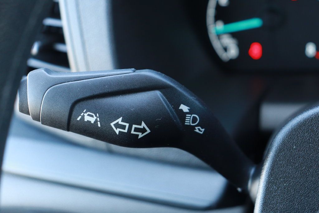Used 2025 Ford Transit 350 XL RWD image 18