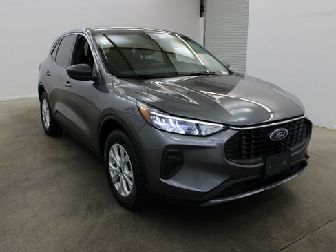 Used 2024 Ford Escape Active AWD/4WD image 6