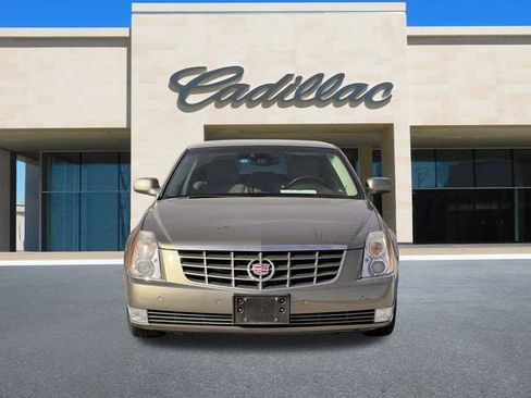 Used 2011 Cadillac DTS Premium w/ Driver Awareness Package image 9