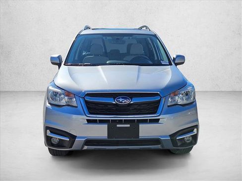 Used 2018 Subaru Forester 2.5i Premium image 2