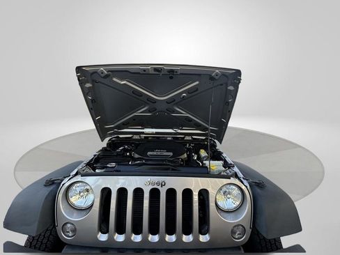 Used 2017 Jeep Wrangler Unlimited Sport image 19