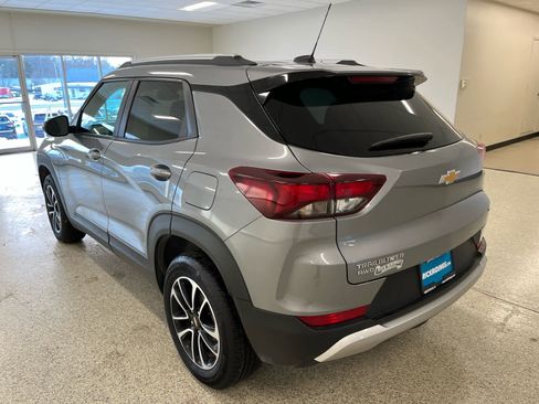 Used 2025 Chevrolet TrailBlazer LT image 7