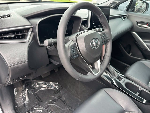 Used 2023 Toyota Corolla Cross AWD Hybrid w/ Convenience Package image 21