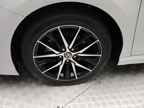 Certified 2024 Toyota Camry SE w/ Convenience Package FWD image 4