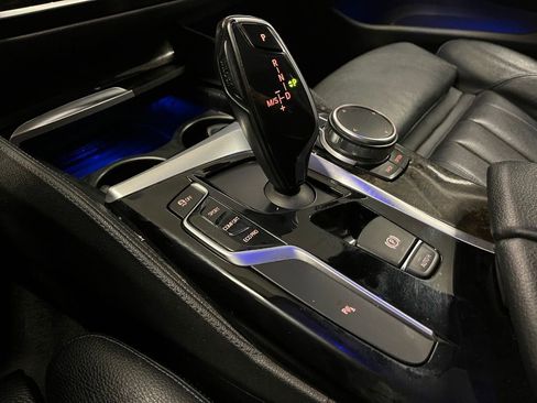 Used 2018 BMW 530i xDrive AWD/4WD image 13