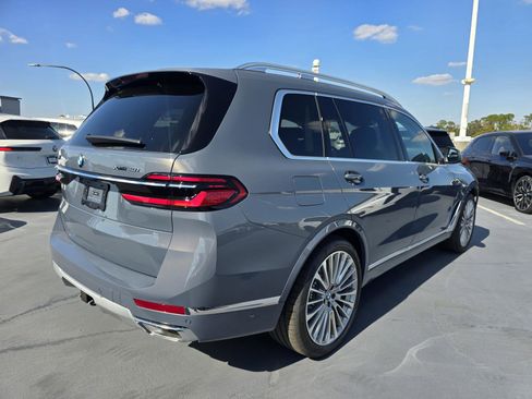 New 2026 BMW X7 xDrive40i w/ Premium Package image 29