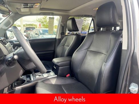 Used 2020 Toyota 4Runner Limited image 20