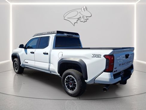 Used 2024 Toyota Tacoma TRD Off-Road AWD/4WD image 3