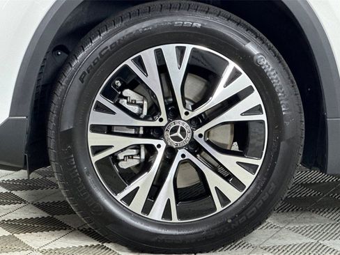 Used 2026 Mercedes-Benz GLA 250 image 32