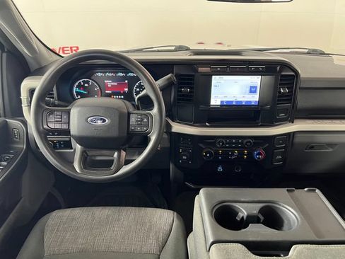 Used 2024 Ford F250 XLT w/ FX4 Off-Road Package AWD/4WD image 13