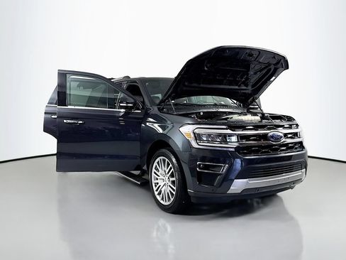Used 2024 Ford Expedition Limited AWD/4WD image 28