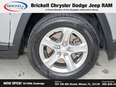 Used 2023 Jeep Compass Latitude w/ Sun and Sound Group image 40