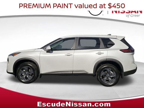 Certified 2026 Nissan Rogue SV FWD image 7