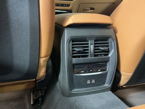 Certified 2024 BMW 330i Sedan image 26