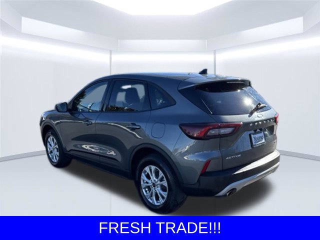 Used 2025 Ford Escape Active AWD/4WD image 5