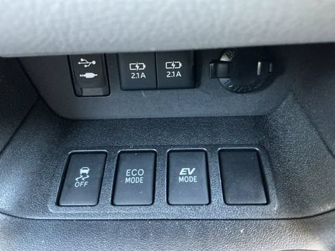 Used 2017 Toyota Highlander Limited w/ Protection Package #3 AWD/4WD image 23