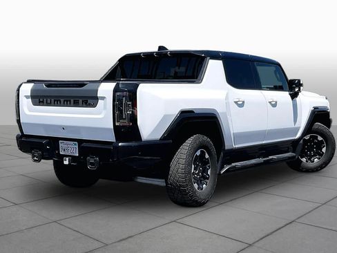 Used 2022 GMC Hummer EV Edition 1 w/ LPO, Illumination Package AWD/4WD image 11