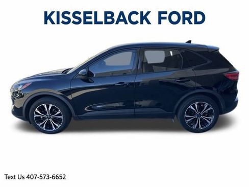 Certified 2022 Ford Escape SE w/ SE Sport Appearance Package image 6