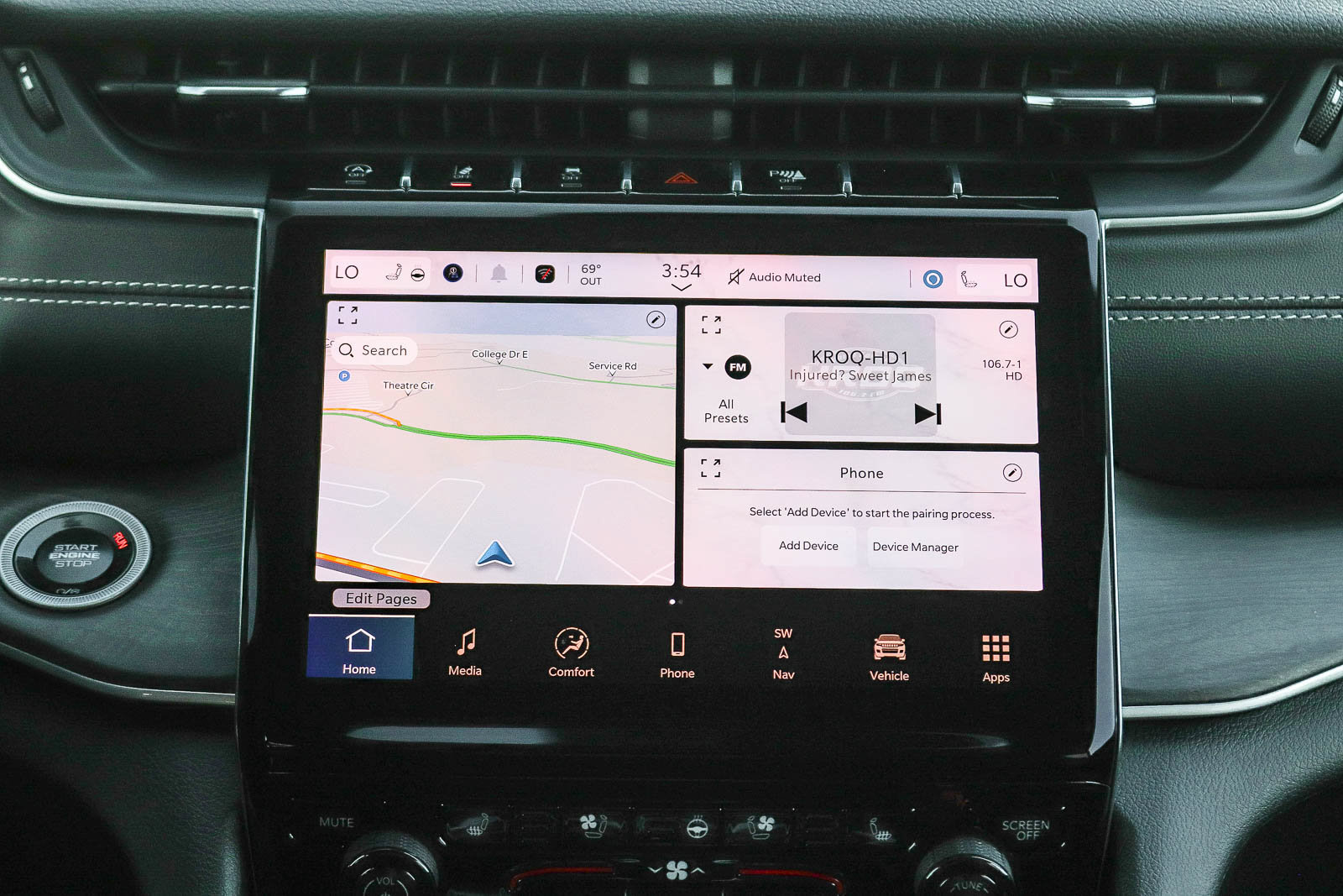 Used 2025 Jeep Grand Cherokee Limited w/ Luxury Tech Group II AWD/4WD image 15