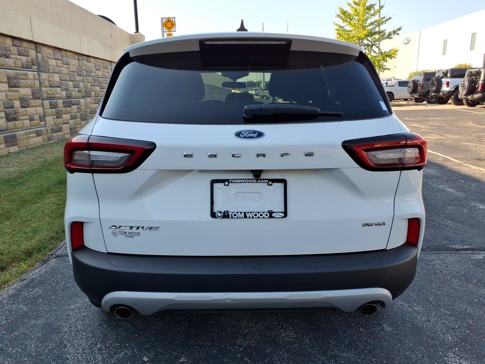 Used 2024 Ford Escape Active AWD/4WD image 9