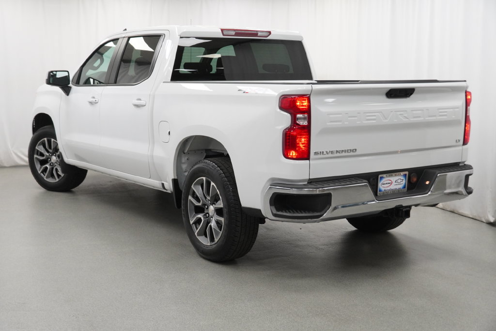 Used 2024 Chevrolet Silverado 1500 LT AWD/4WD image 17