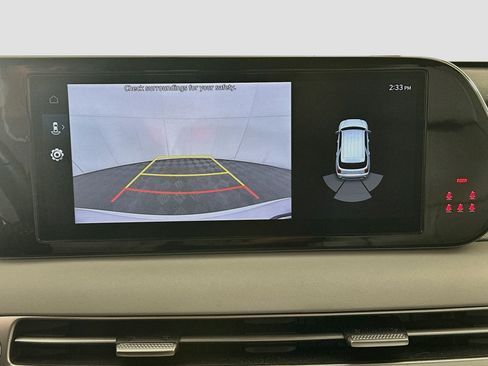 Used 2025 Hyundai Palisade SEL FWD image 23