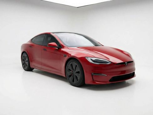 Used 2021 Tesla Model S Plaid image 10