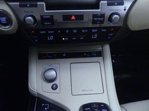 Used 2018 Lexus ES 350 w/ Premium Package image 16