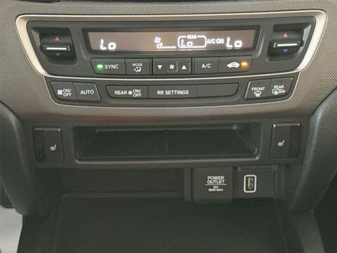 Used 2023 Honda Ridgeline RTL image 17