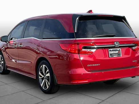 Used 2024 Honda Odyssey Touring image 12