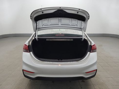 Used 2020 Hyundai Accent SE FWD image 29