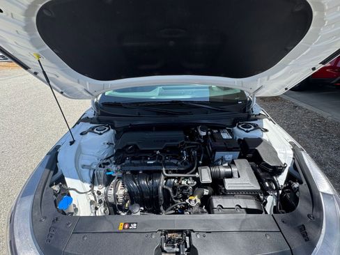 Used 2025 Kia K4 FWD image 32