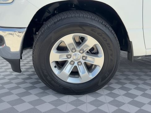 Used 2024 RAM 1500 Laramie RWD image 13