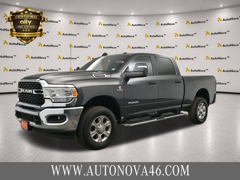 Used 2024 RAM 2500 Big Horn AWD/4WD image 1