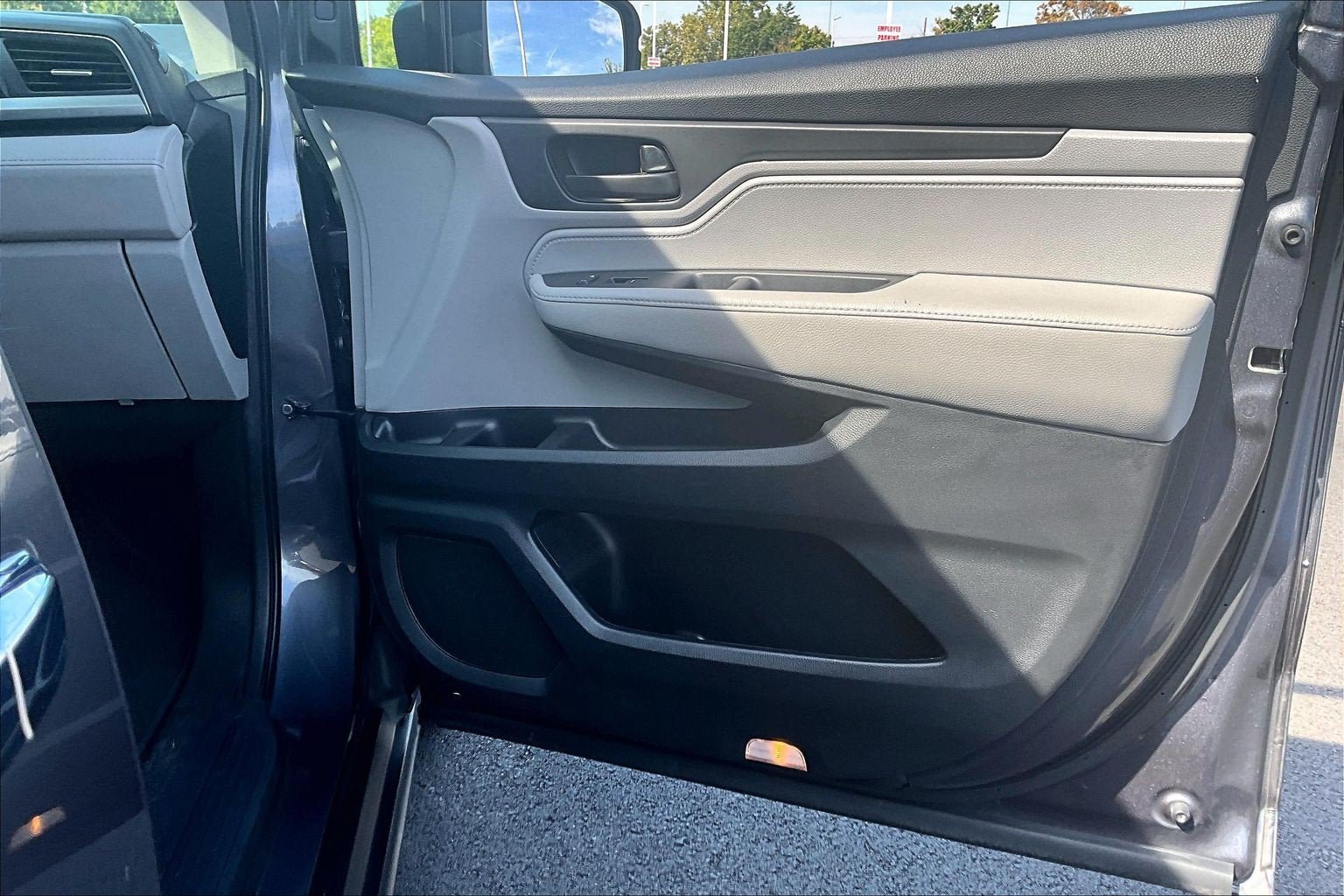 Used 2019 Honda Odyssey EX image 21