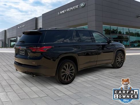 Used 2023 Chevrolet Traverse RS AWD/4WD image 5