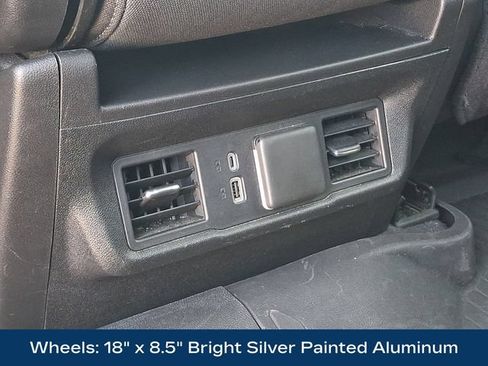 Used 2023 Chevrolet Silverado 1500 LT AWD/4WD image 22