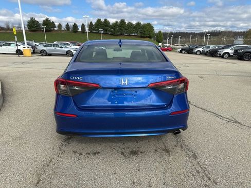 Used 2023 Honda Civic Sport image 4