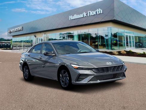 New 2026 Hyundai Elantra Sport w/ Cargo Package FWD image 11