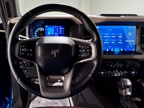 Used 2024 Ford Bronco Big Bend image 16
