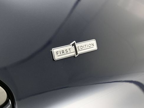 Used 2025 Bentley Flying Spur Plug-In Hybrid AWD/4WD image 16