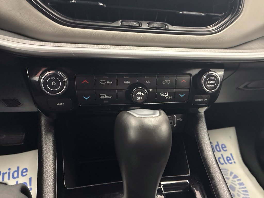 Certified 2024 Jeep Compass Limited AWD/4WD image 42