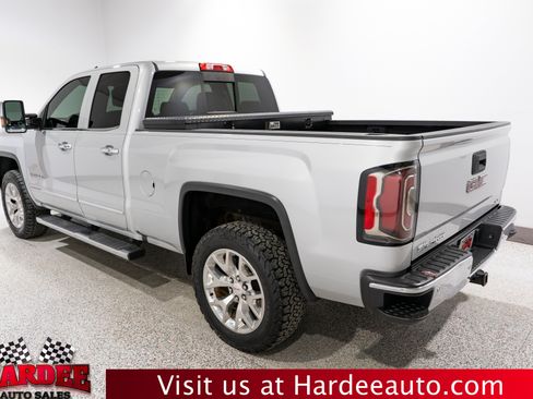 Used 2018 GMC Sierra 1500 SLT w/ SLT Premium Package AWD/4WD image 3