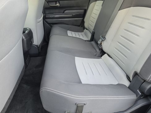 Used 2025 Toyota Tacoma TRD Off-Road image 11