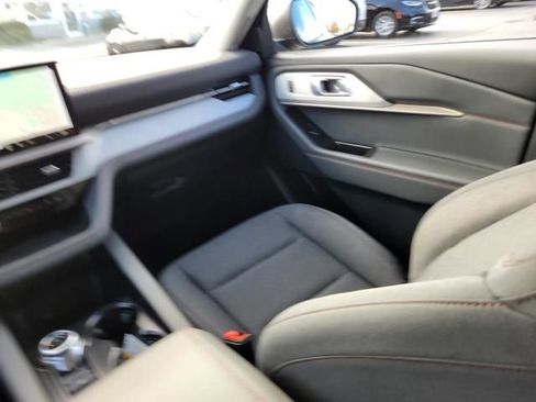 New 2026 Ford Explorer Active image 21