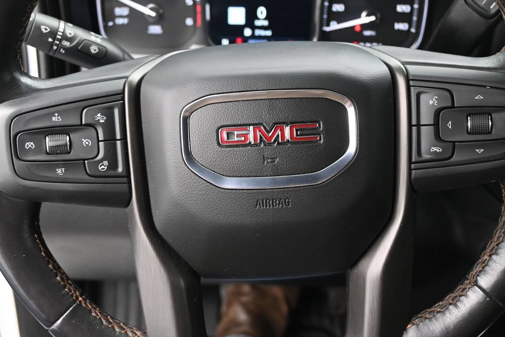 Used 2021 GMC Sierra 1500 AT4 w/ AT4 Value Package AWD/4WD image 15