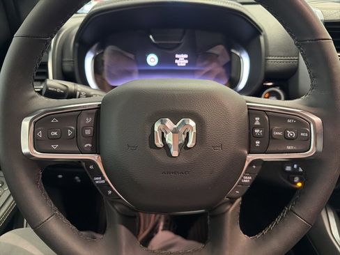 Used 2025 RAM 1500 Laramie image 9